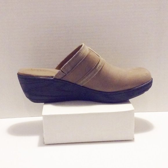 b.o.c. Born Concepts Mallis Taupe Mules Clogs Sz 9 - Picture 4 of 10